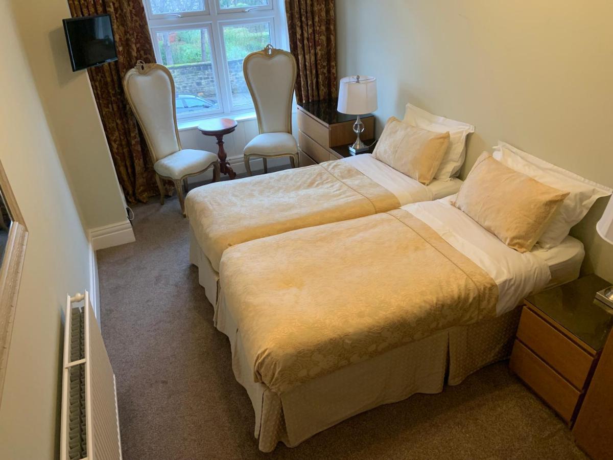 Entire Seaside Home, Sleeps 8, All En-Suite Rooms Ню Брайтън Екстериор снимка